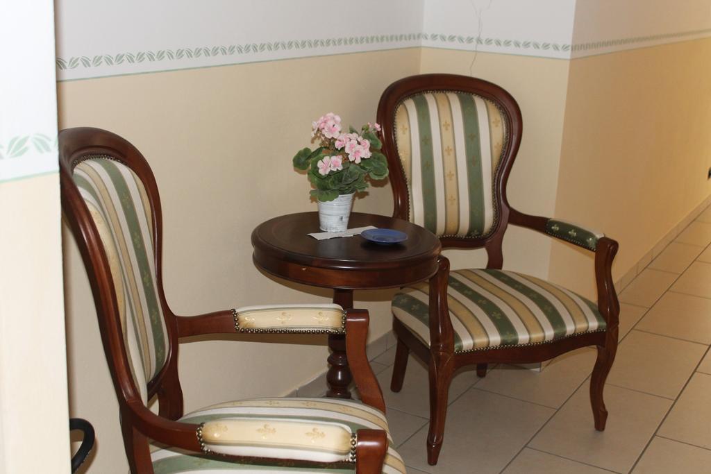 Villa Carla Castino Dış mekan fotoğraf